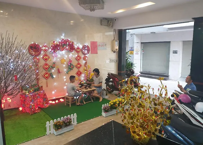 COZY Hotel HCM